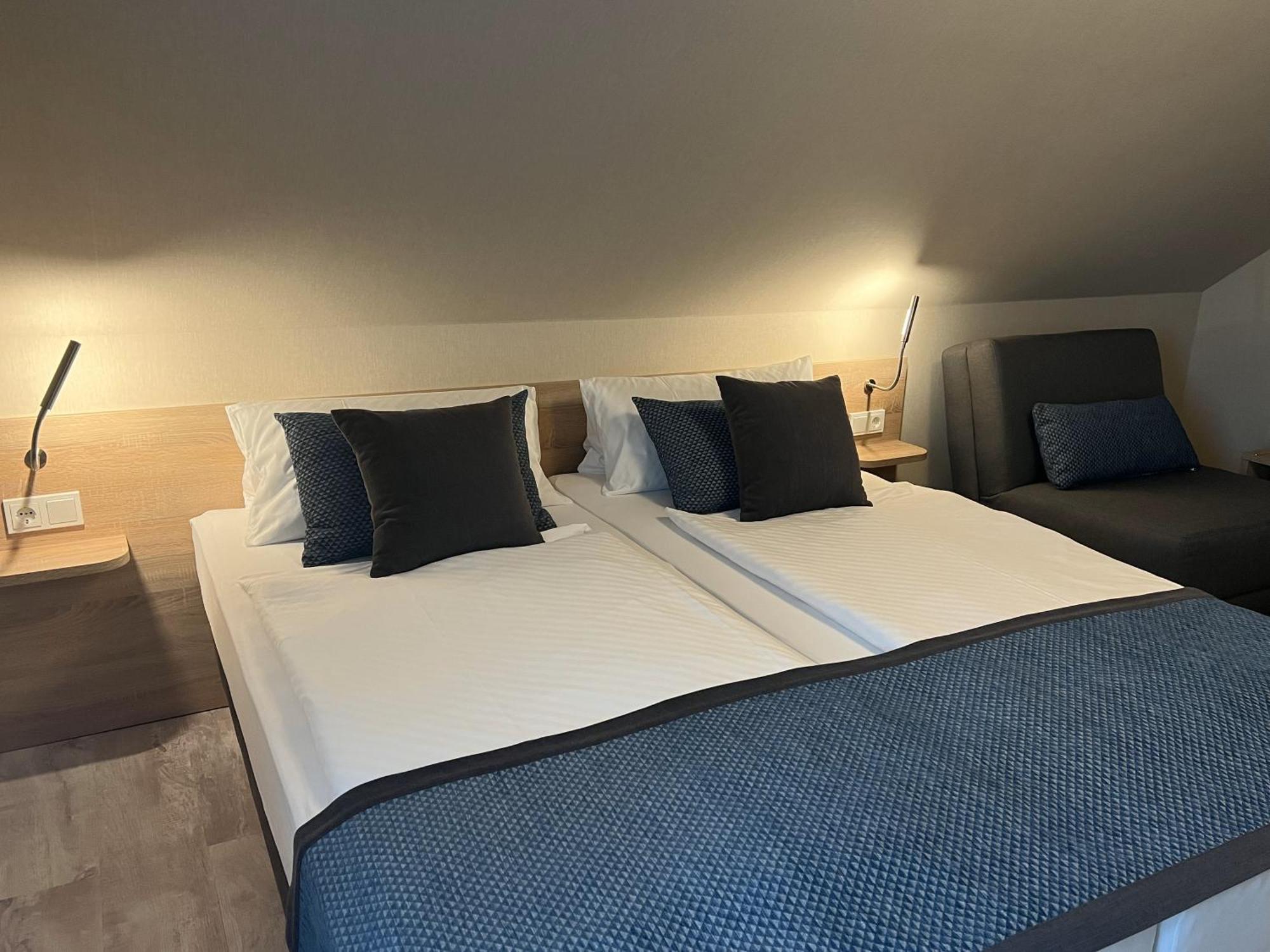 Hotel Aal-Kate à Wuppertal Extérieur photo