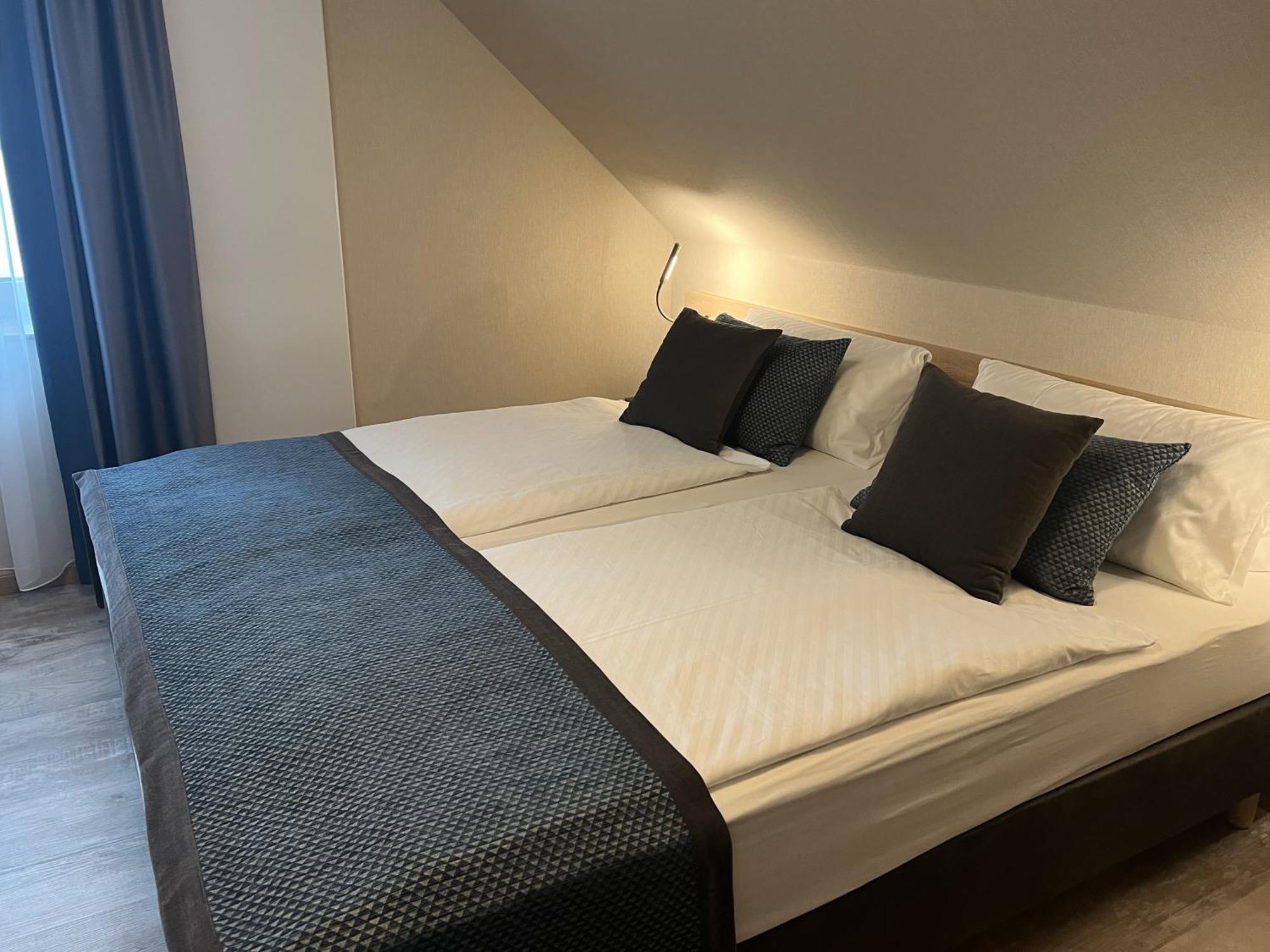 Hotel Aal-Kate à Wuppertal Extérieur photo