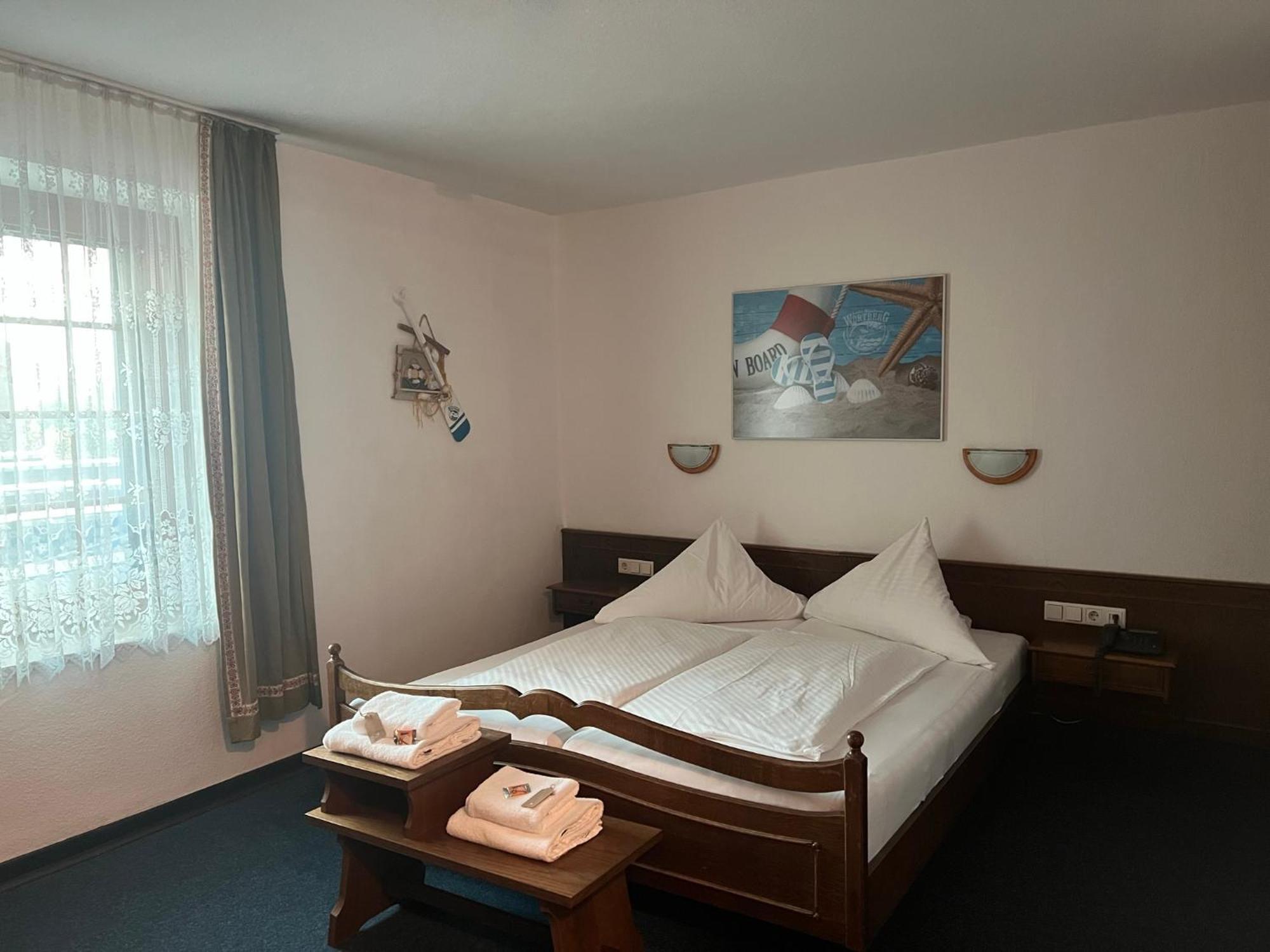 Hotel Aal-Kate à Wuppertal Extérieur photo