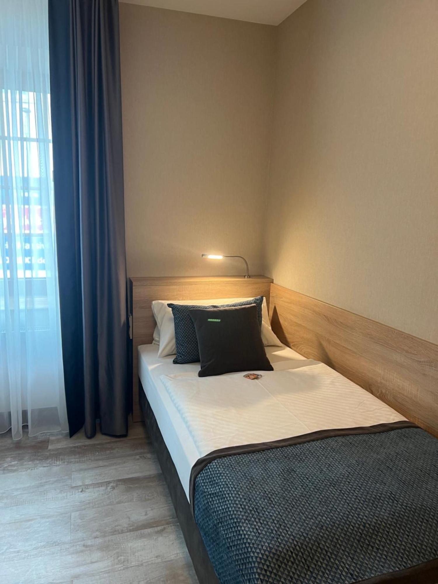 Hotel Aal-Kate à Wuppertal Extérieur photo